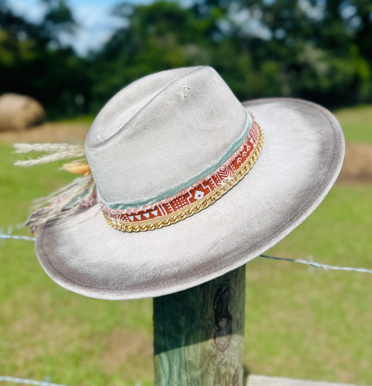 Hand-Painted Large Brim Distressed Suede Hat