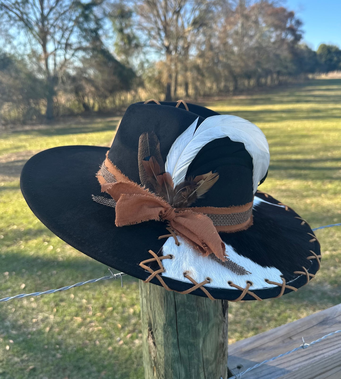 Beautiful Black Authentic Cowhide Hand-burnt Large Brim Suede Hat