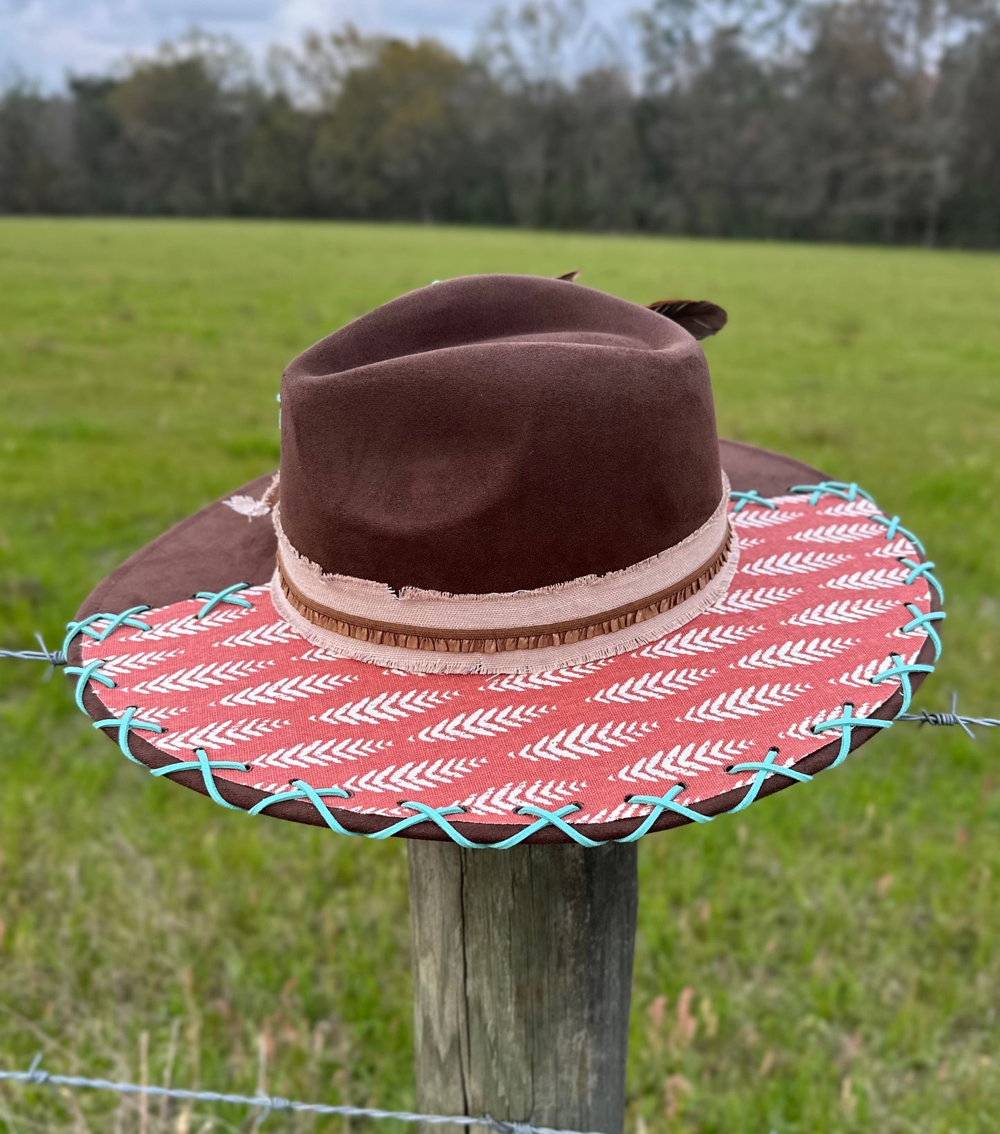 Boho Feather Suede Hat: Large Brim Canvas Fabric