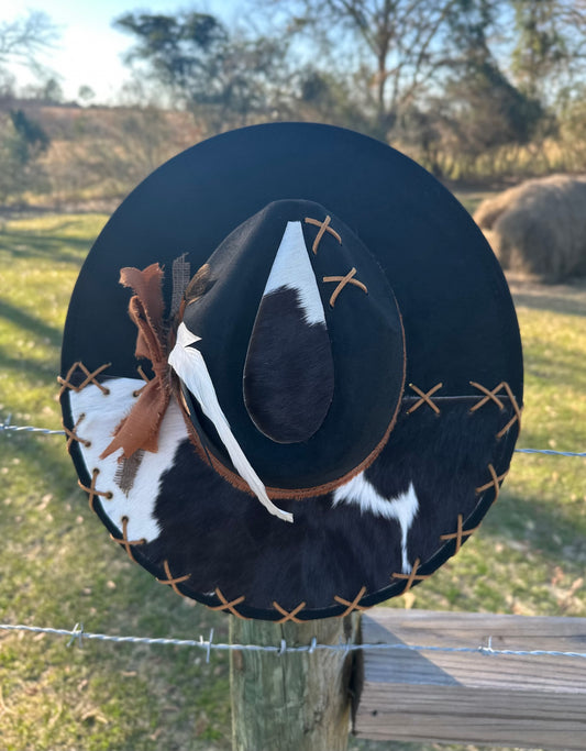 Beautiful Black Authentic Cowhide Hand-burnt Large Brim Suede Hat